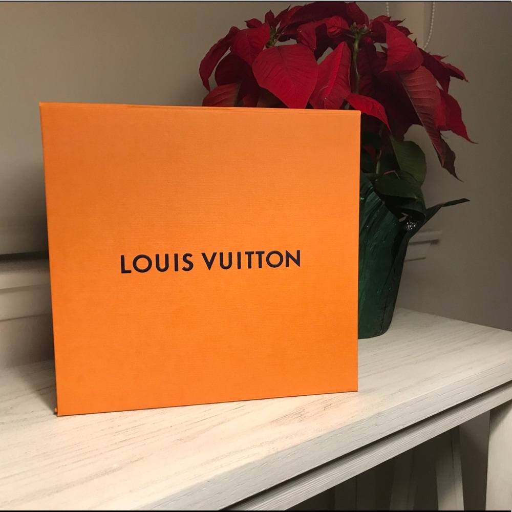 Louis Vuitton orange box for bags 10.25”x10”x5”